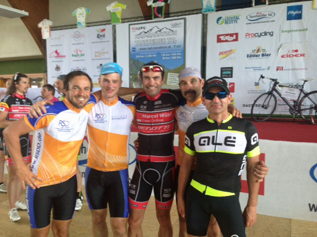 RSDD Mitglieder treffen bei Radmarathon den ehemaligen Rennradprofi Marcel Wüst